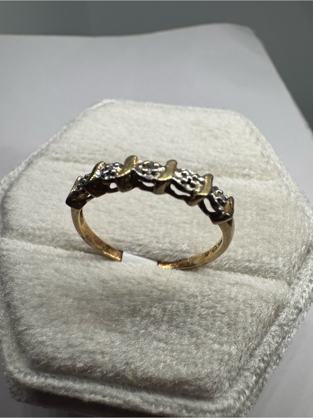 Vintage 10K Yellow Gold Natural Diamond Ring Size 6.5 | Fine Jewelry - Picture 4 of 14